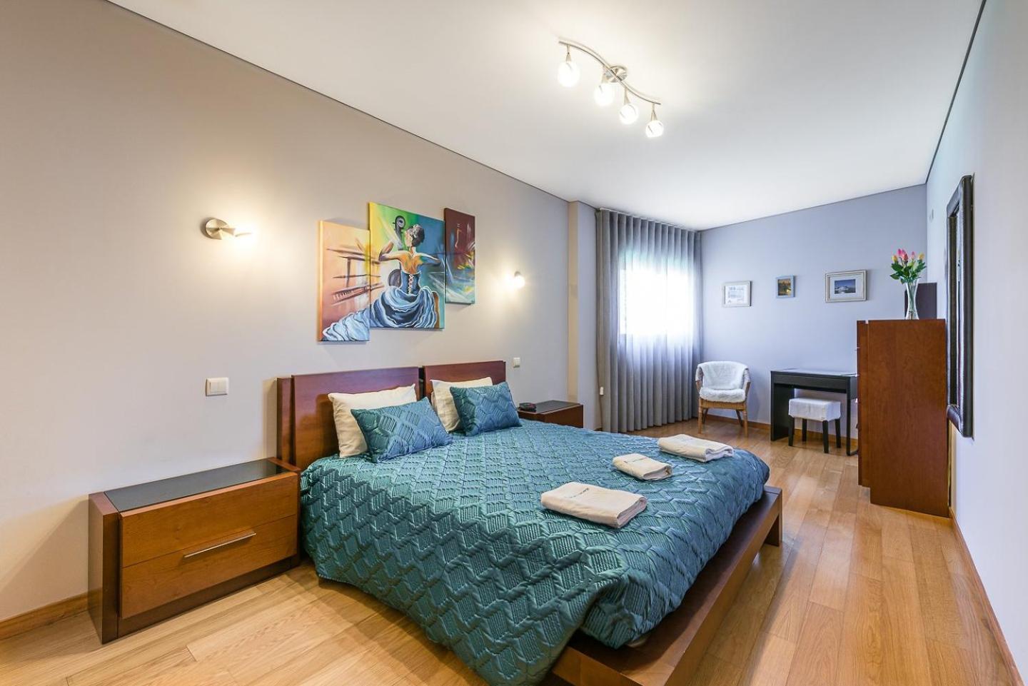 Guestready - Luxe Living By The Pool Lägenhet Póvoa de Varzim Exteriör bild